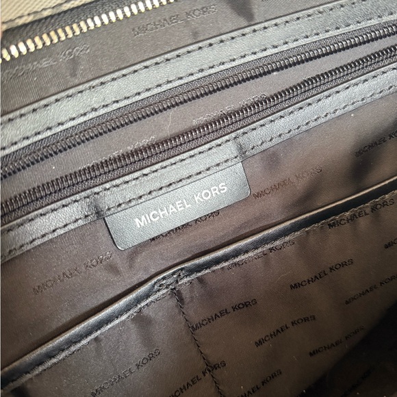 Michael Kors Black and Gray Signature Emry Tote - Picture 7 of 13